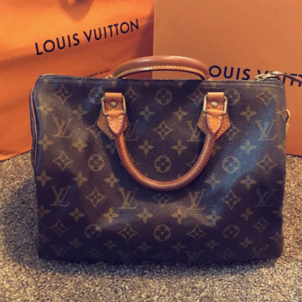 Louis Vuitton Speedy 30